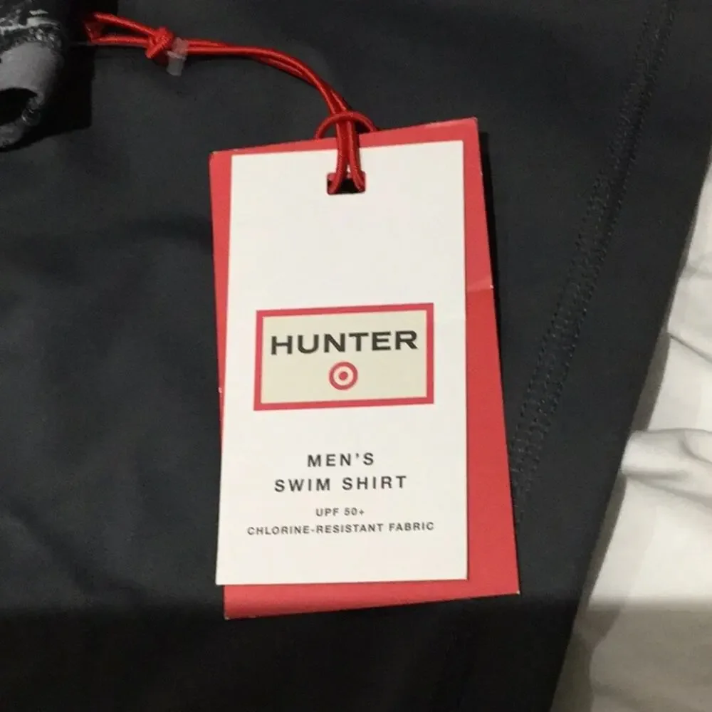 Hunter men’s M swim shirt upf 50 NWT